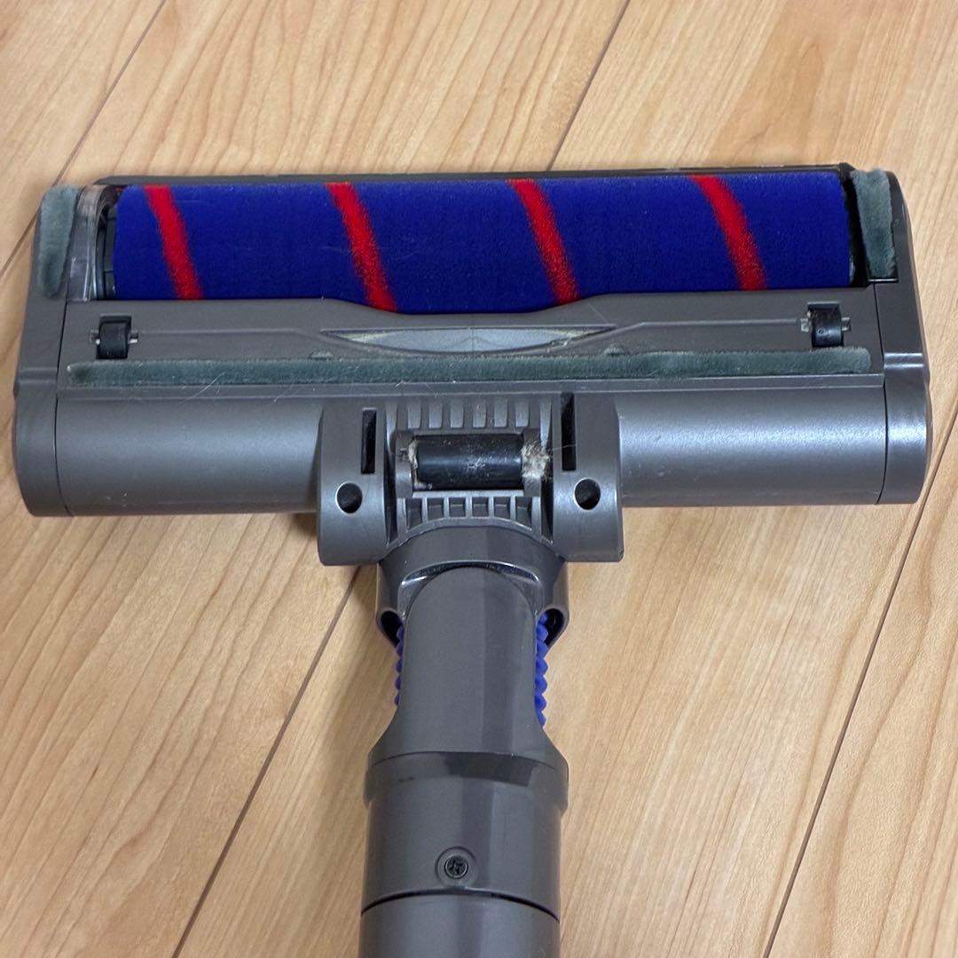 Dyson v7 スティッククリーナー 本体