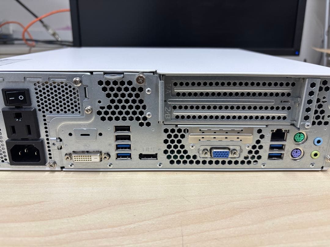 富士通 ESPRIMO D588/CX i5-9400 Windows11