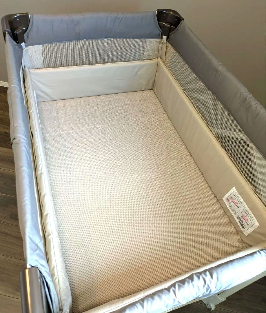 【美品】Aprica ココネルエアー ベビーベッド サークル　未使用級