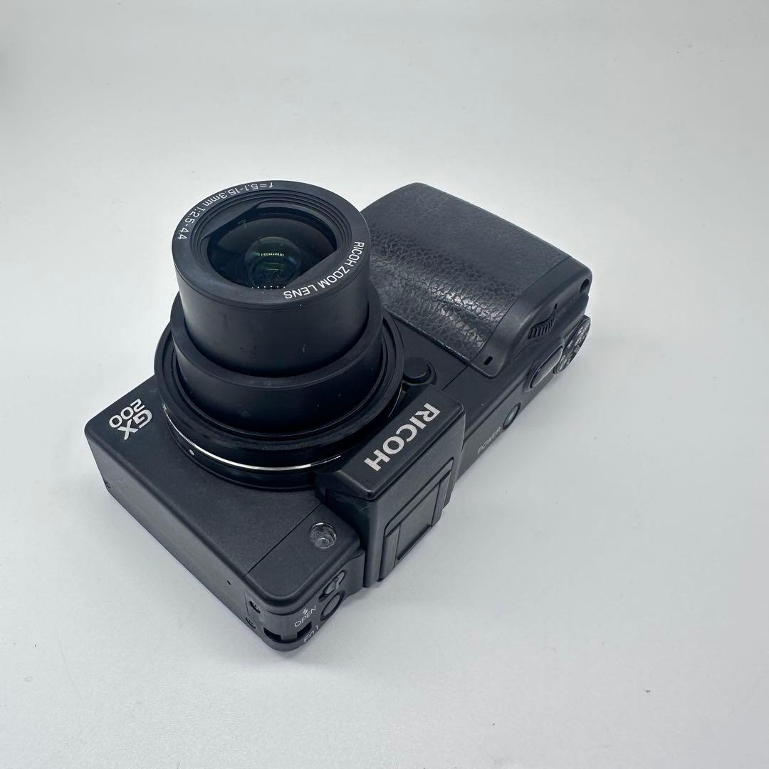 RICOH GX200 リコー コンデジ　デジカメ