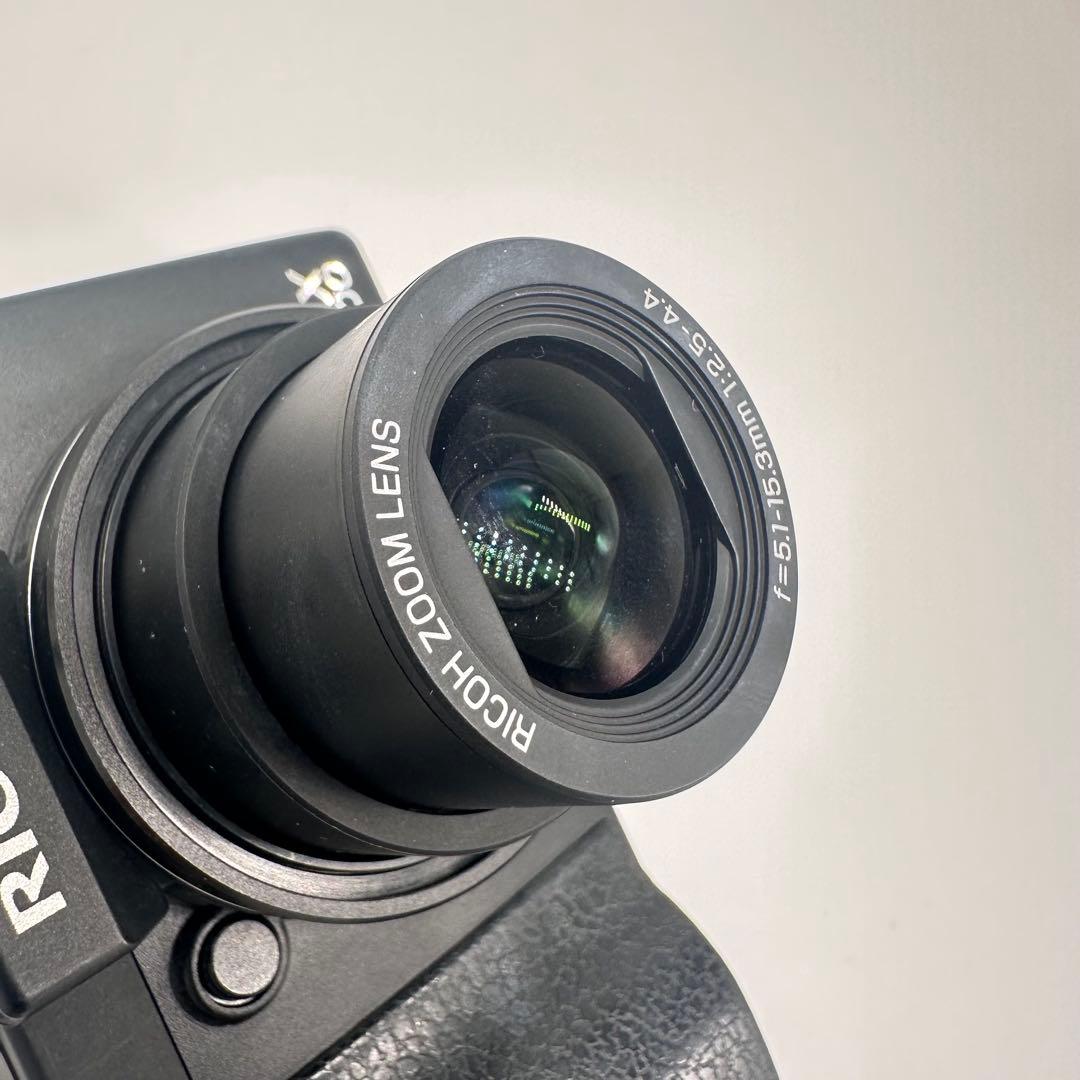 RICOH GX200 リコー コンデジ　デジカメ