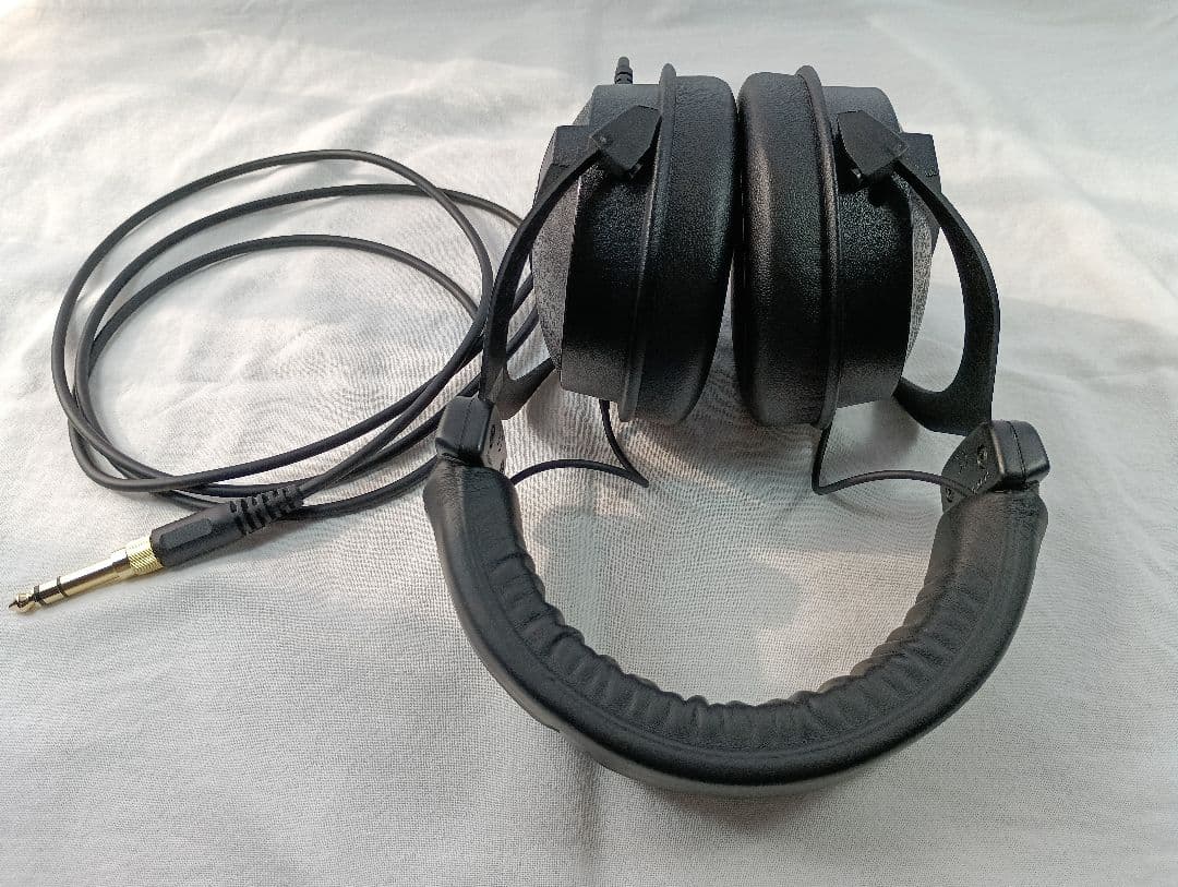 【美品】Beyerdynamic DT 770 PRO 32Ω