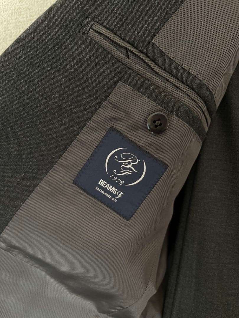 ビームスF チャコール ビジネススーツ クリーニング済 サイズ46