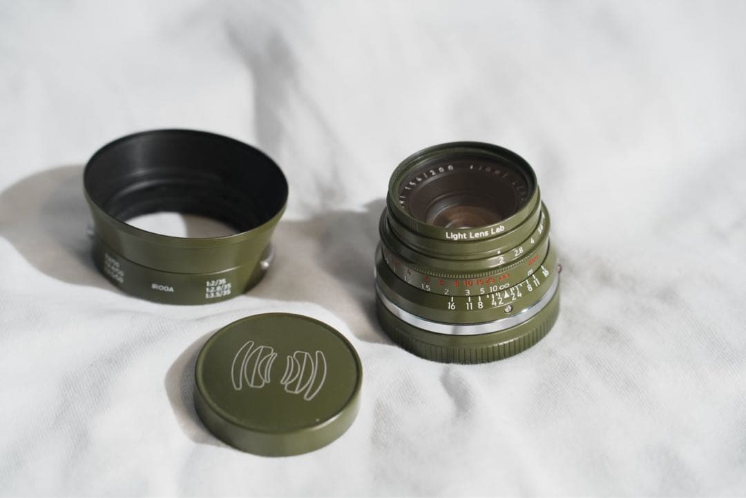LIGHT LENS LAB 35mm F2 周八枚 オリーブ