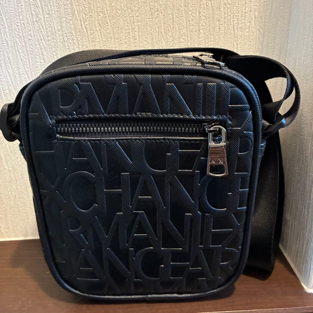 Armani ショルダーバッグ ブラック
