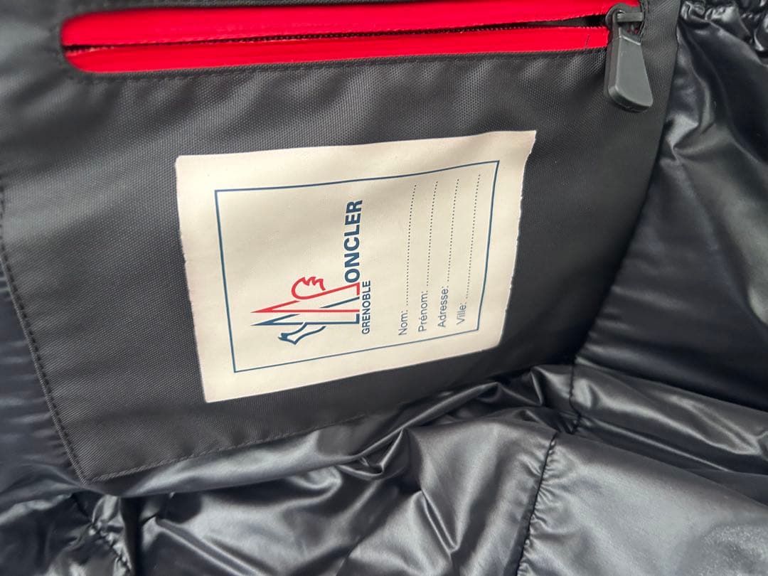 モンクレール　メンズ　ダウン　サイズ3