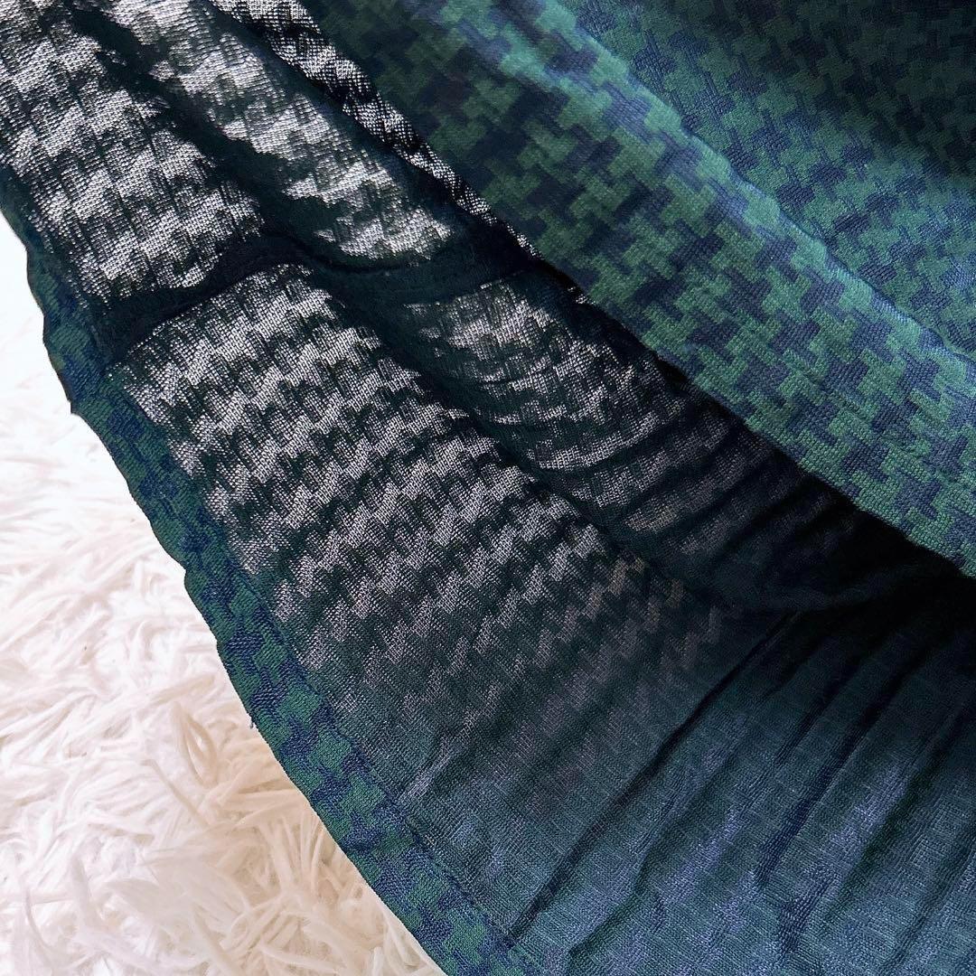 PLEATS PLEASE ワンピース 総柄　ハイネック グリーン　サイズ3