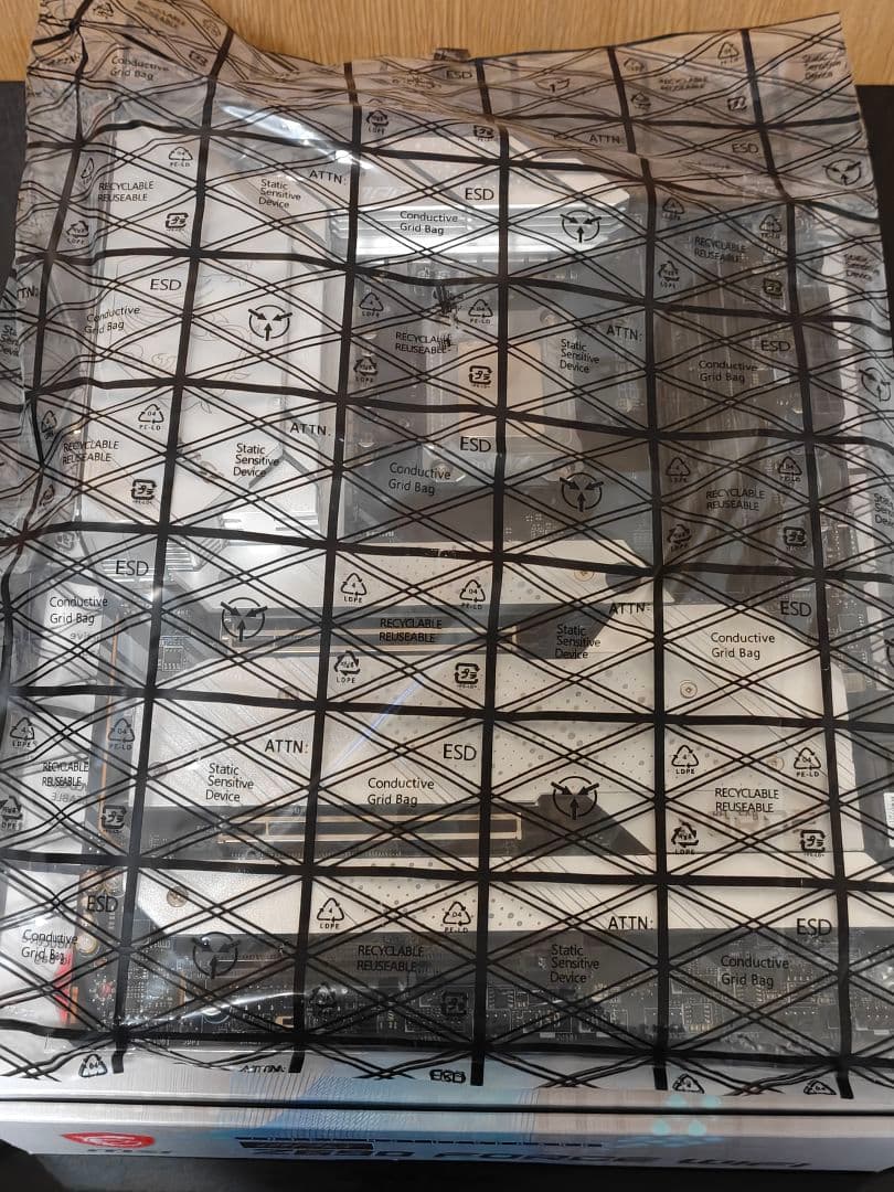 マザーボード MSI MPG Z690 FORCE WIFI & i5 13600KF