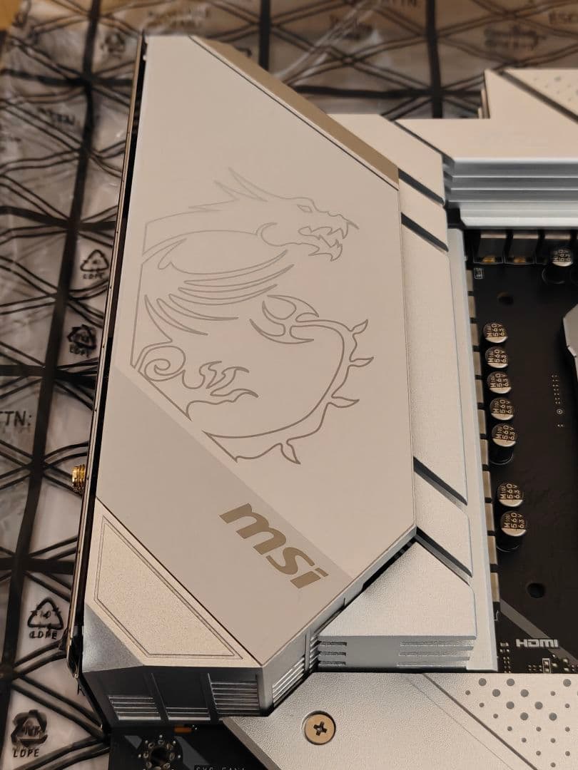 マザーボード MSI MPG Z690 FORCE WIFI & i5 13600KF