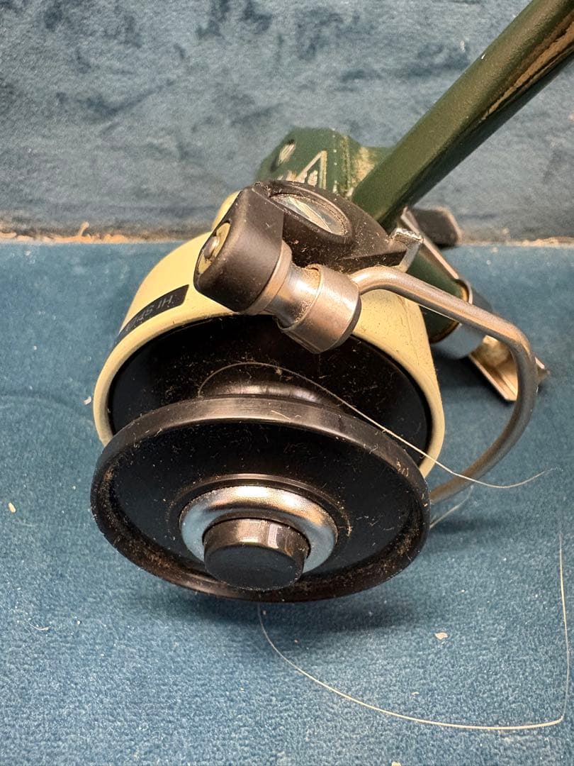 h*3様 ABU Cardinal 33 スピニングリール