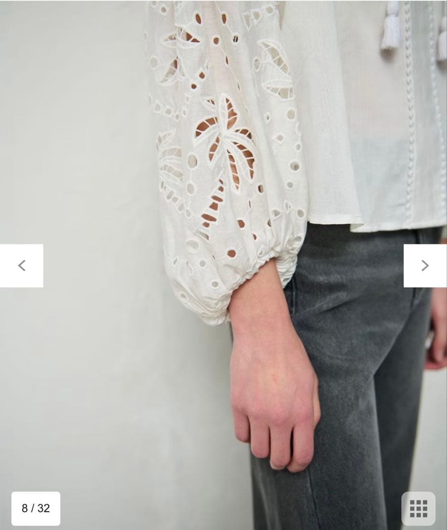 ハ*可様 新品グレースコンチネンタル　ヤシ柄カットワークトップ36フリーサイズ