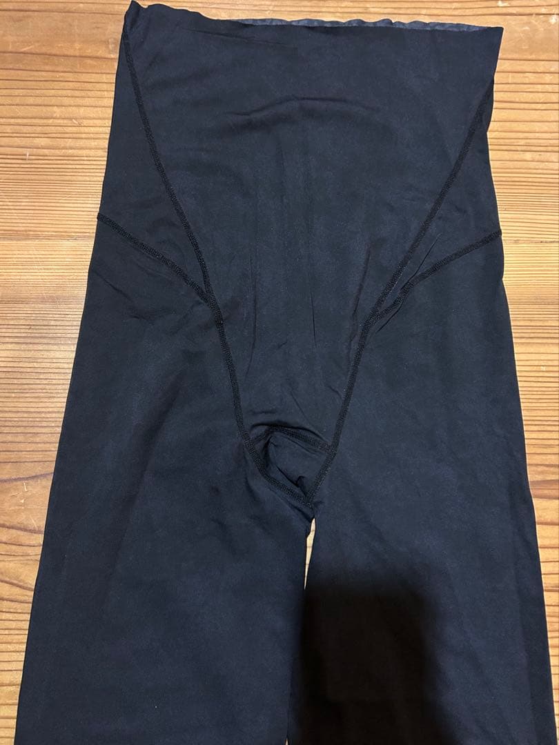 美品 グラントイーワンズ　ホルミー レギンス スパッツ LL