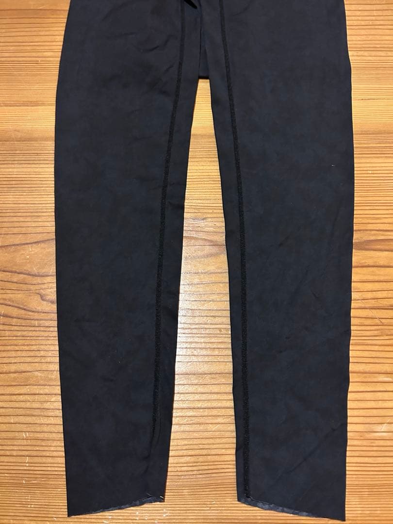 美品 グラントイーワンズ　ホルミー レギンス スパッツ LL