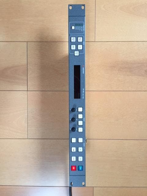 ビデオタイマー操作パネル（VT-70UP）