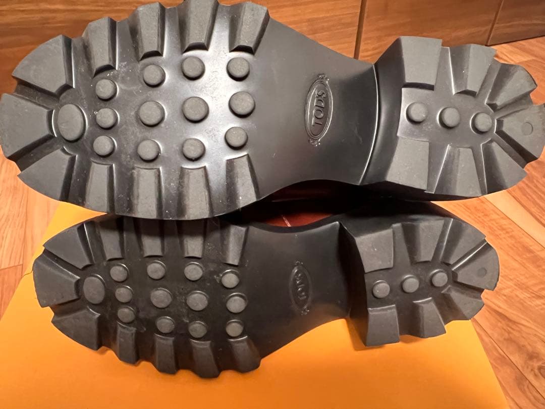 専用定価12万円ほぼ未使用TODS トッズ Tタイムレス 厚底ヒールローファー