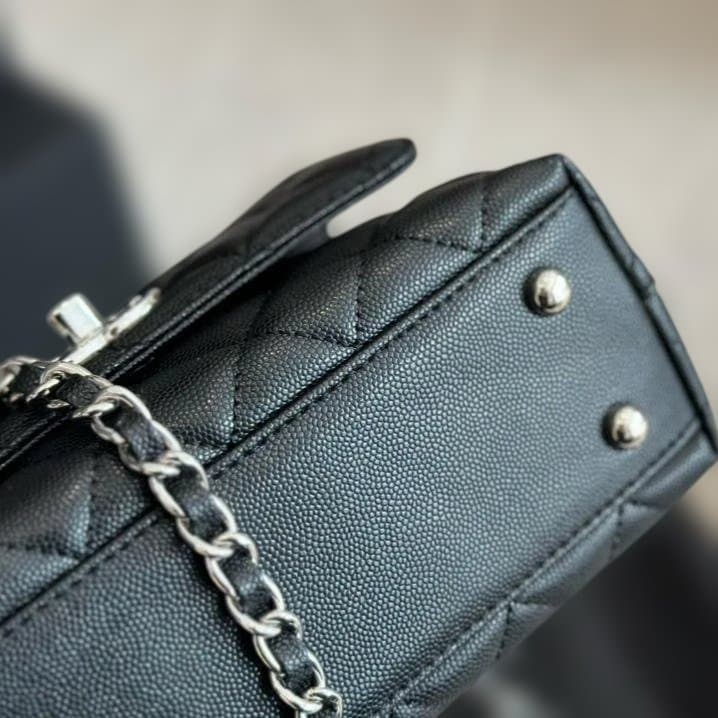 coco handle ブラック キルティング ショルダーバッグ