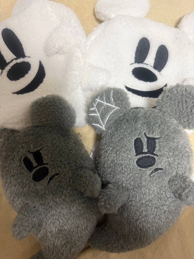 ディズニーハロウィン　ベレー帽2個　ショルダーバッグ2個