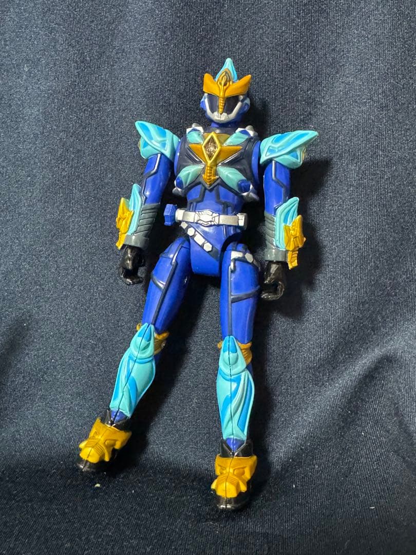 美品　魔弾戦記リュウケンドー　マダンアクアシャーク