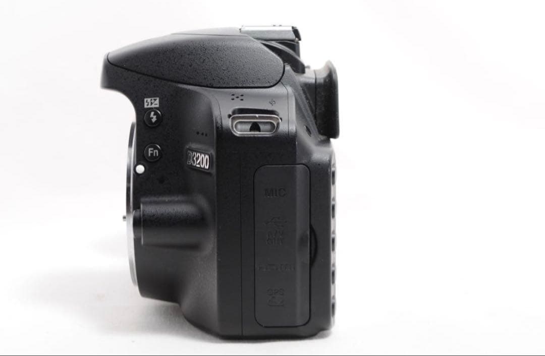 ニコンD3200