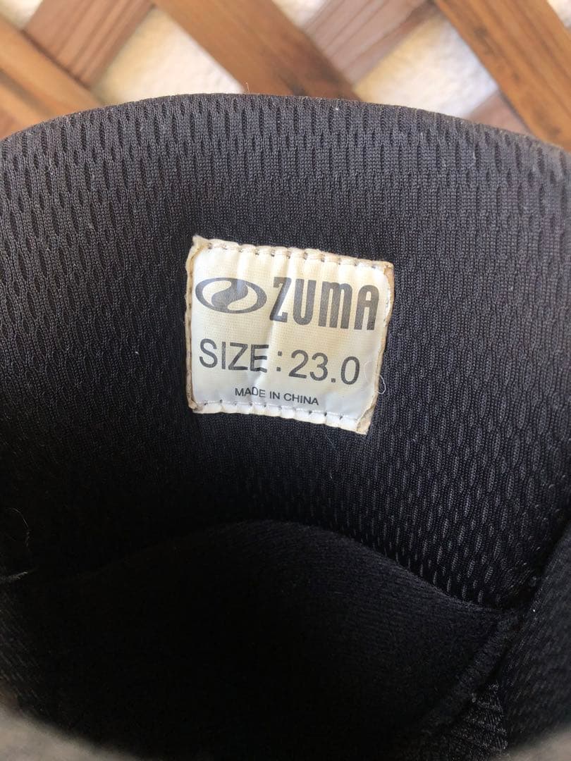ZUMA　スノーボードブーツ　黒　23.0cm　ダイヤル式　ブラック