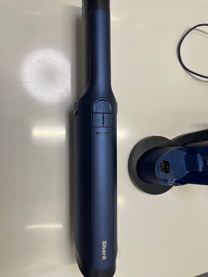 Shark 充電式ハンディクリーナー WV405J ネイビー