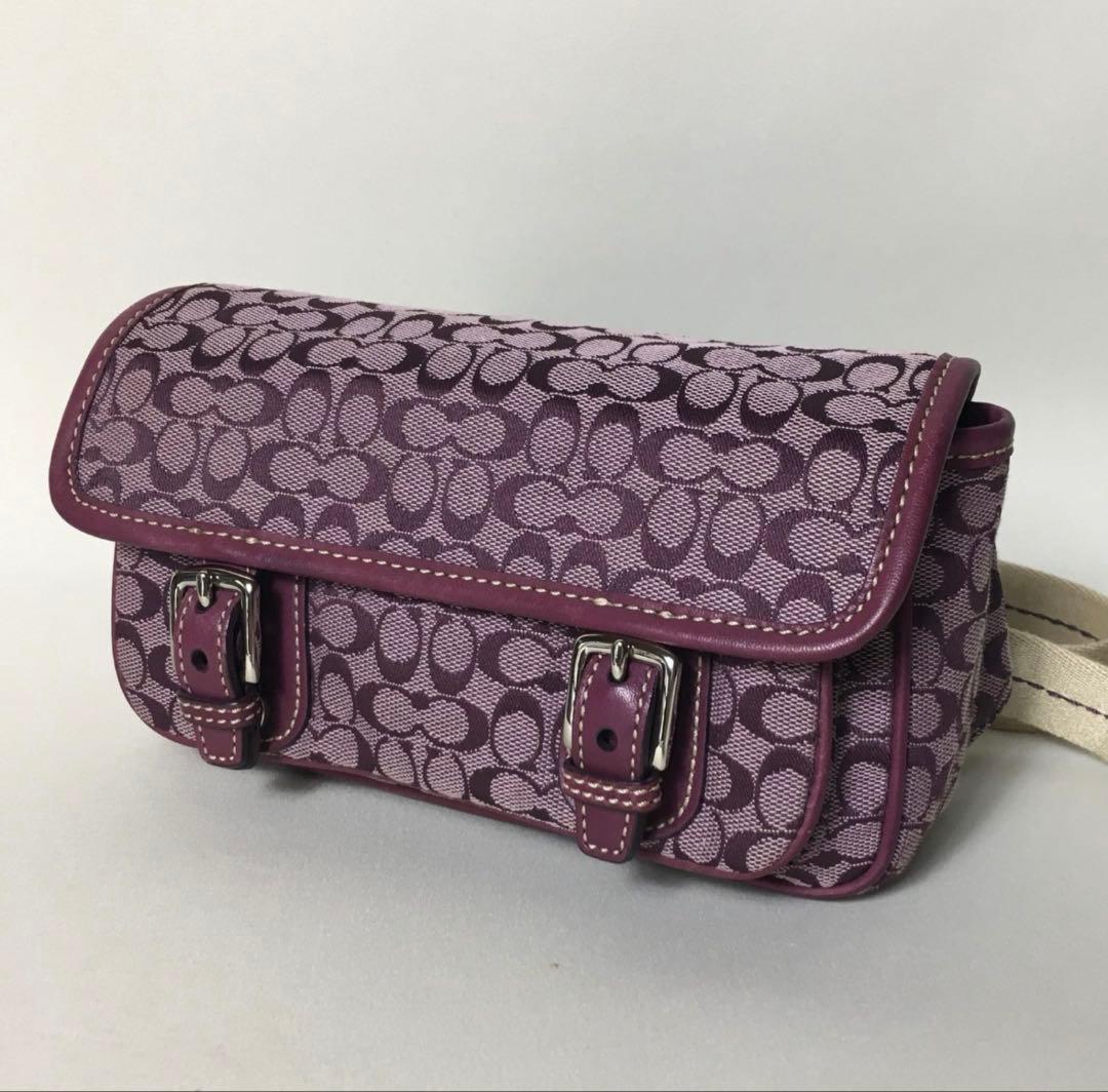 早い者勝ち【美品】コーチ　ミニシグネチャー　ベルトバック　人気色✨パープル