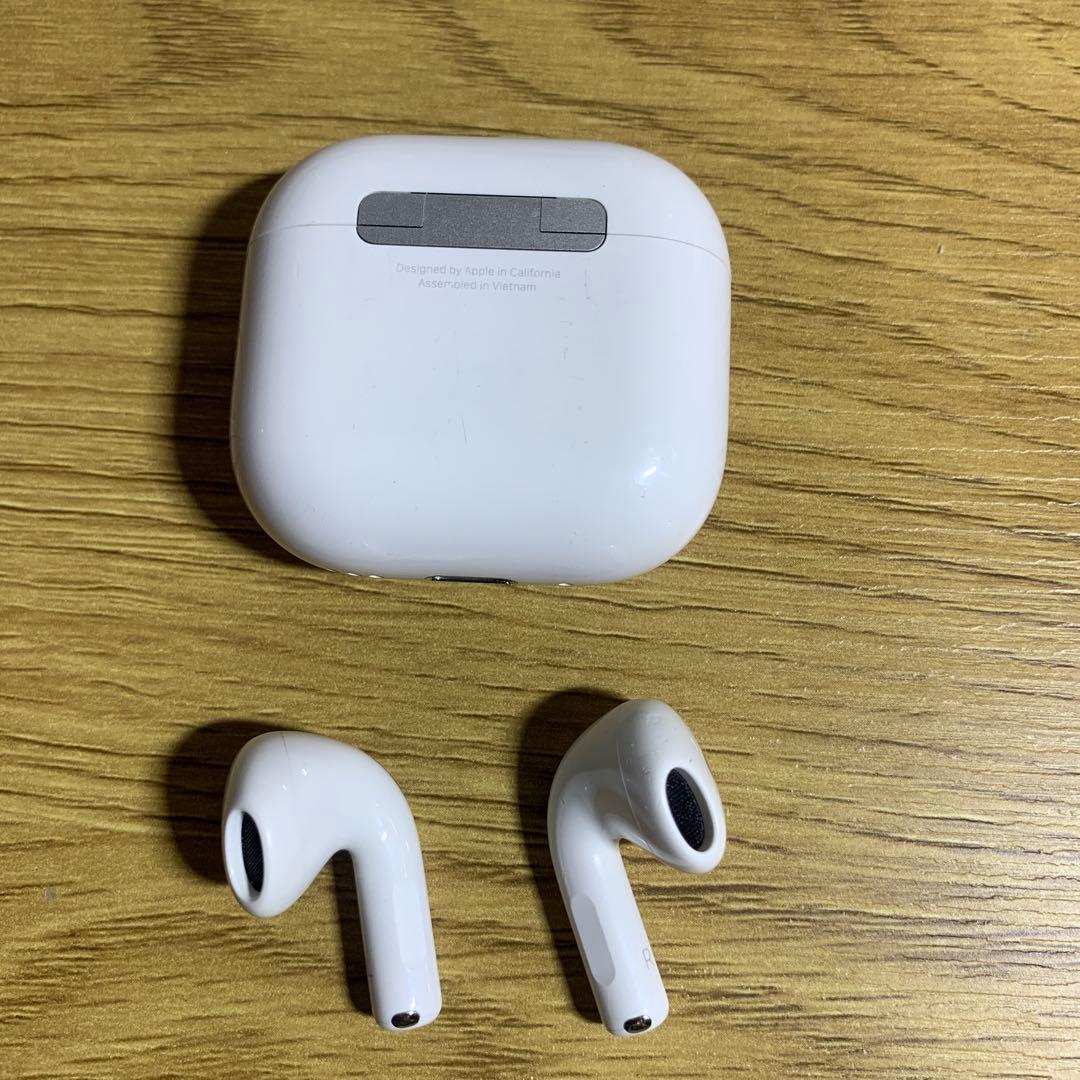 Apple AirPods 第4世代　ANC