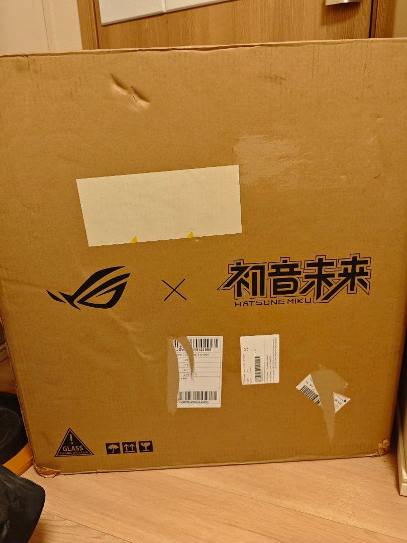 【保証あり 販売実績多数】 Rog Helios II ミクエディション　大陸版