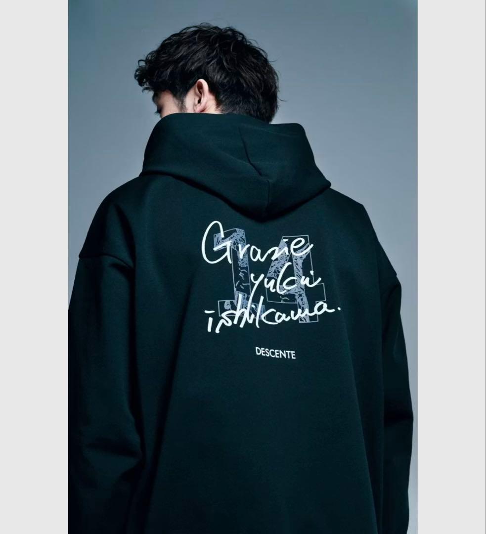 未使用☆DESCENTE yuki ishikawa オリジナルスウェット