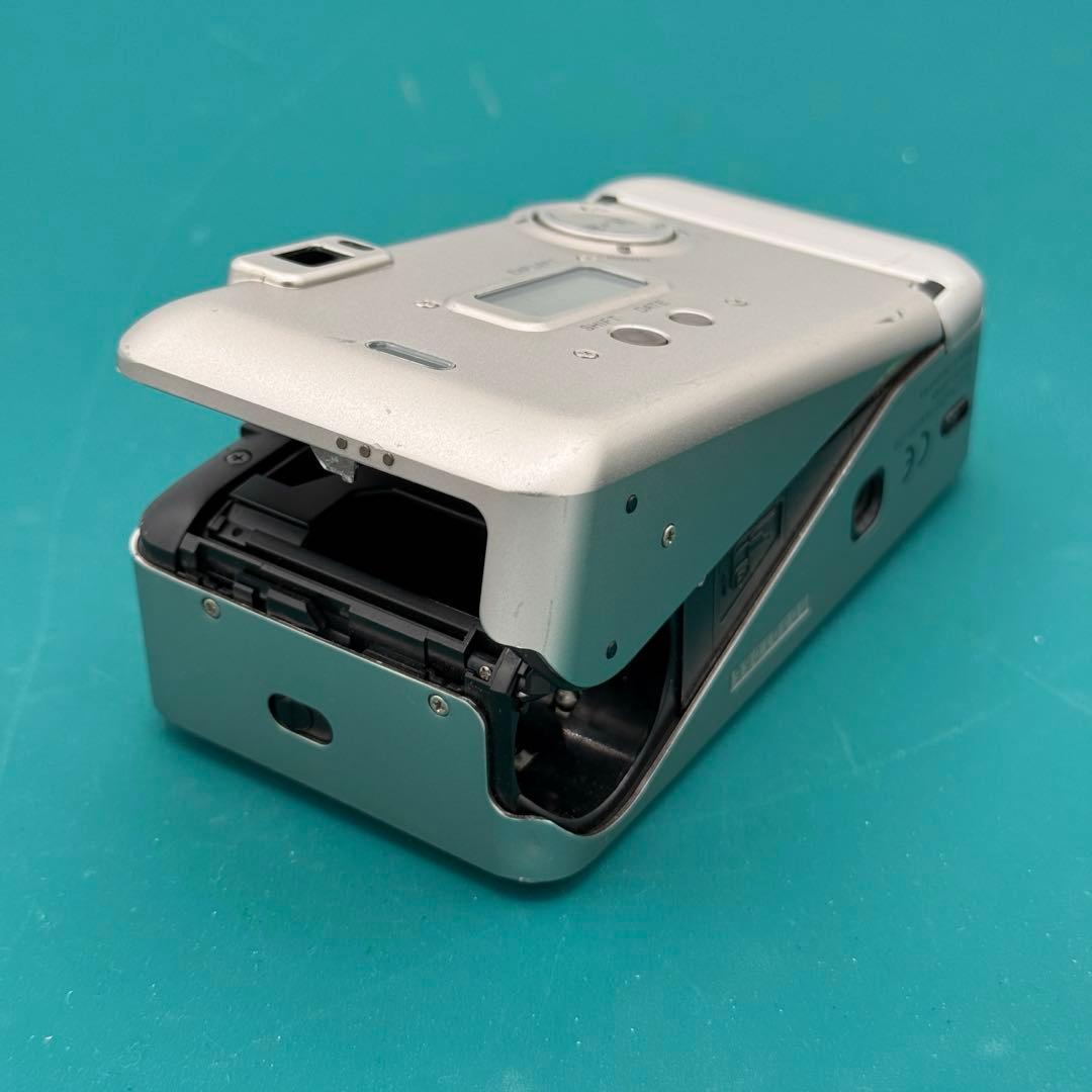 FUJIFILM TIARA ZOOM カメラ