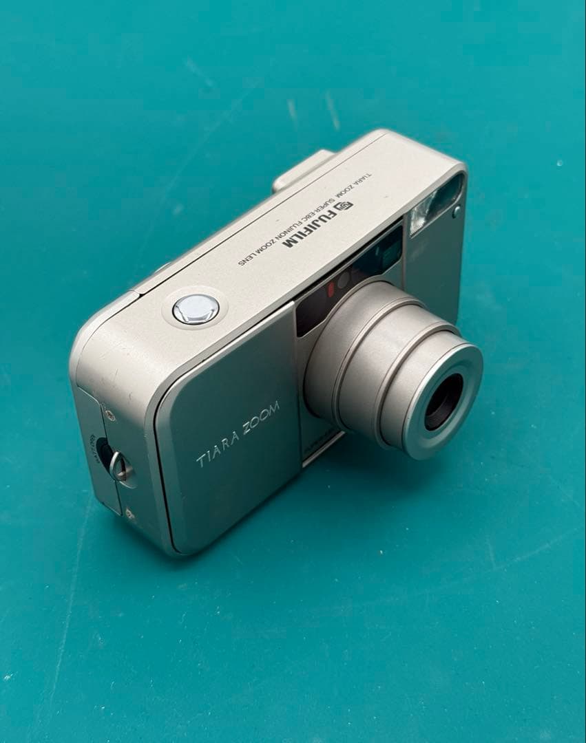 FUJIFILM TIARA ZOOM カメラ