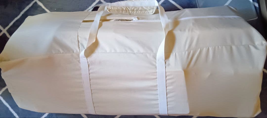 送料込Apricaココネルエアープラス24カ月以内乳幼児1人用折りたたみ式ベッド