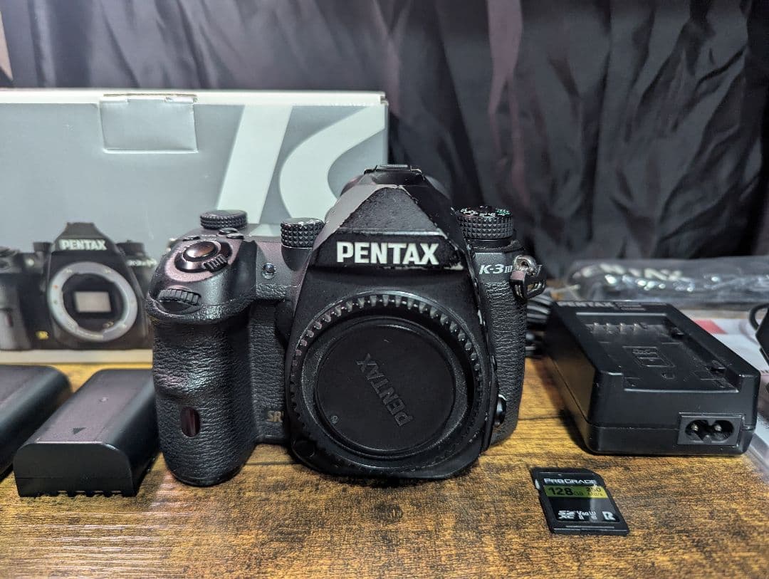 ペンタックス　PENTAX K-3 III デジタル一眼レフカメラ