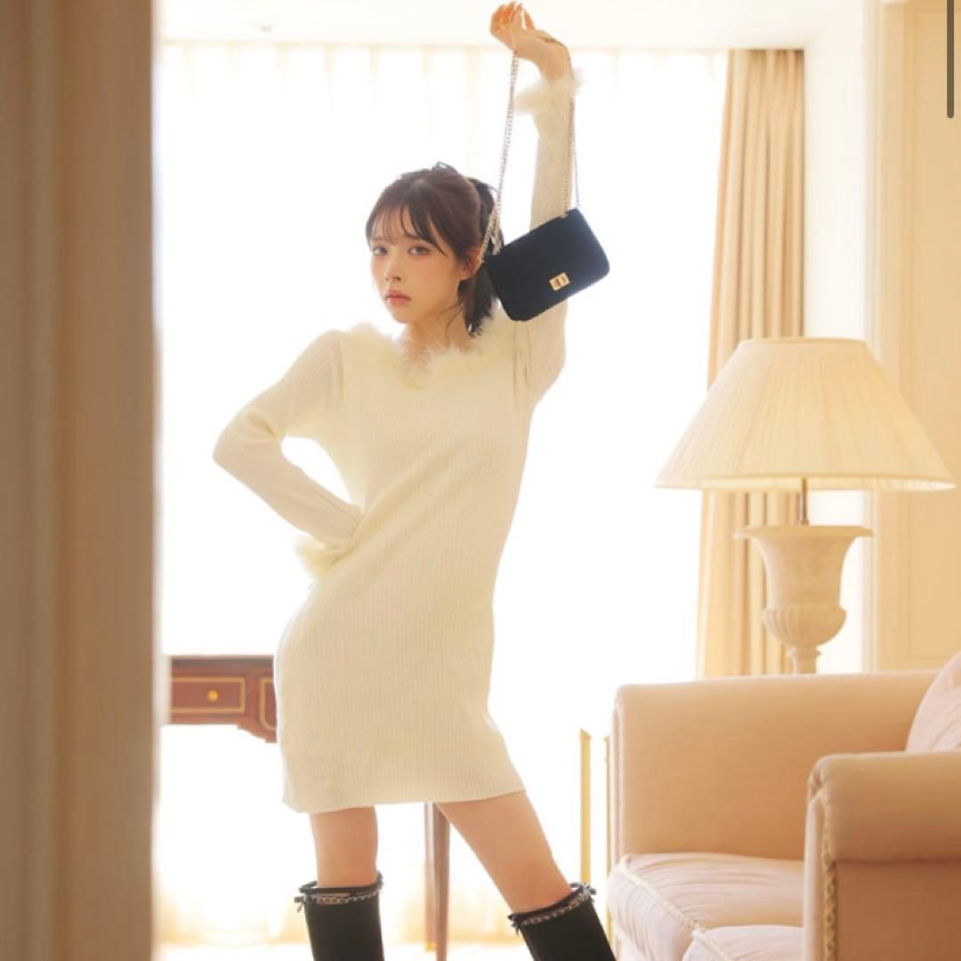 M me eme フェザーニットワンピース