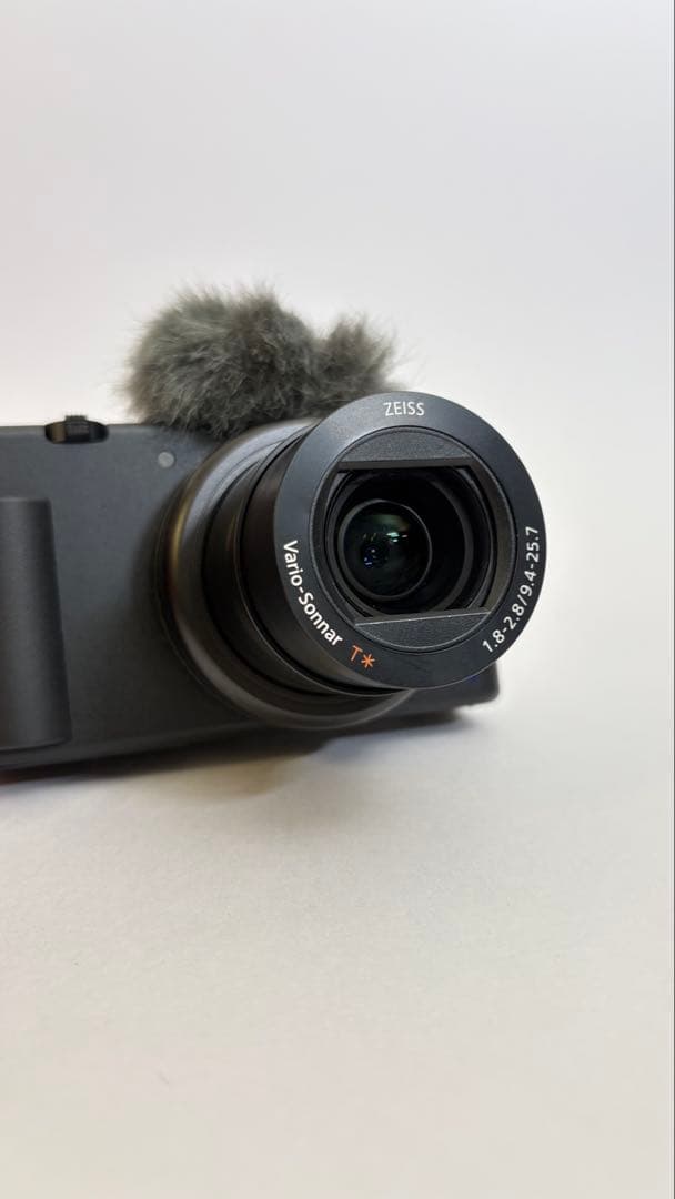 【専用】SONY ZV-1 Vlogカメラ バッテリー4個充電器箱付き