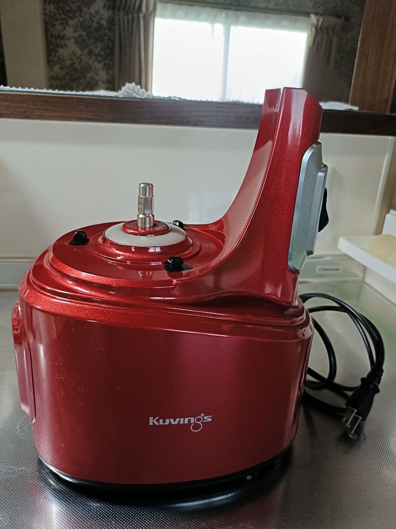 Kuvings スロージューサー レッド
