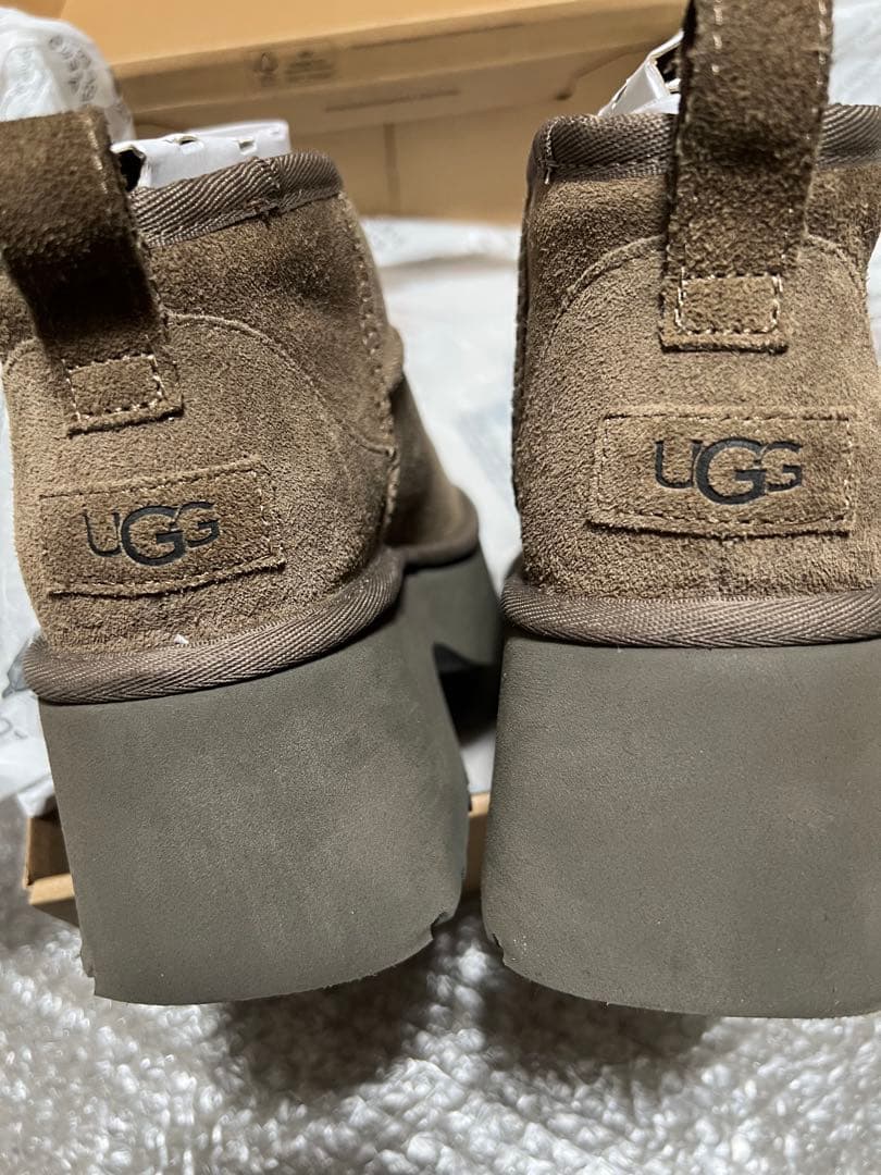 UGG クラシックウルトラミニ　ニューハイツ　23cm