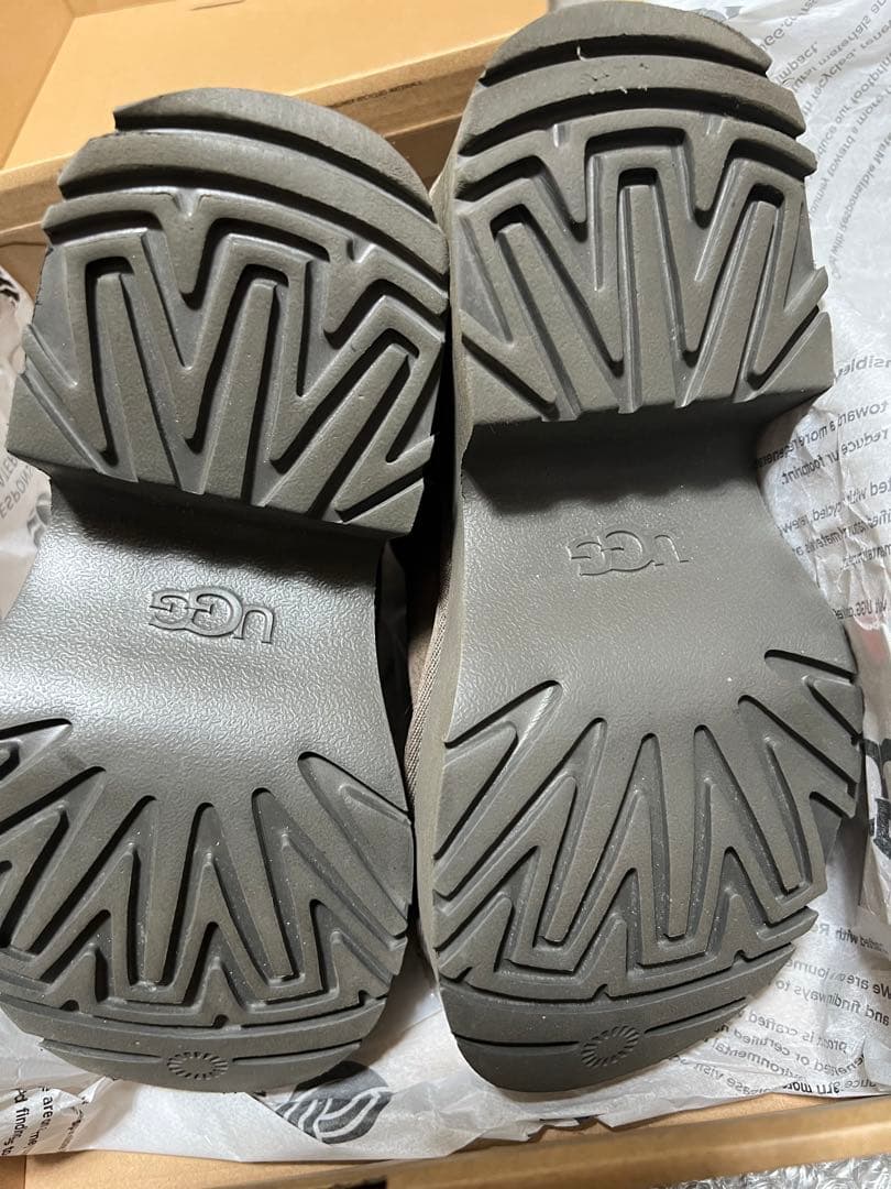 UGG クラシックウルトラミニ　ニューハイツ　23cm