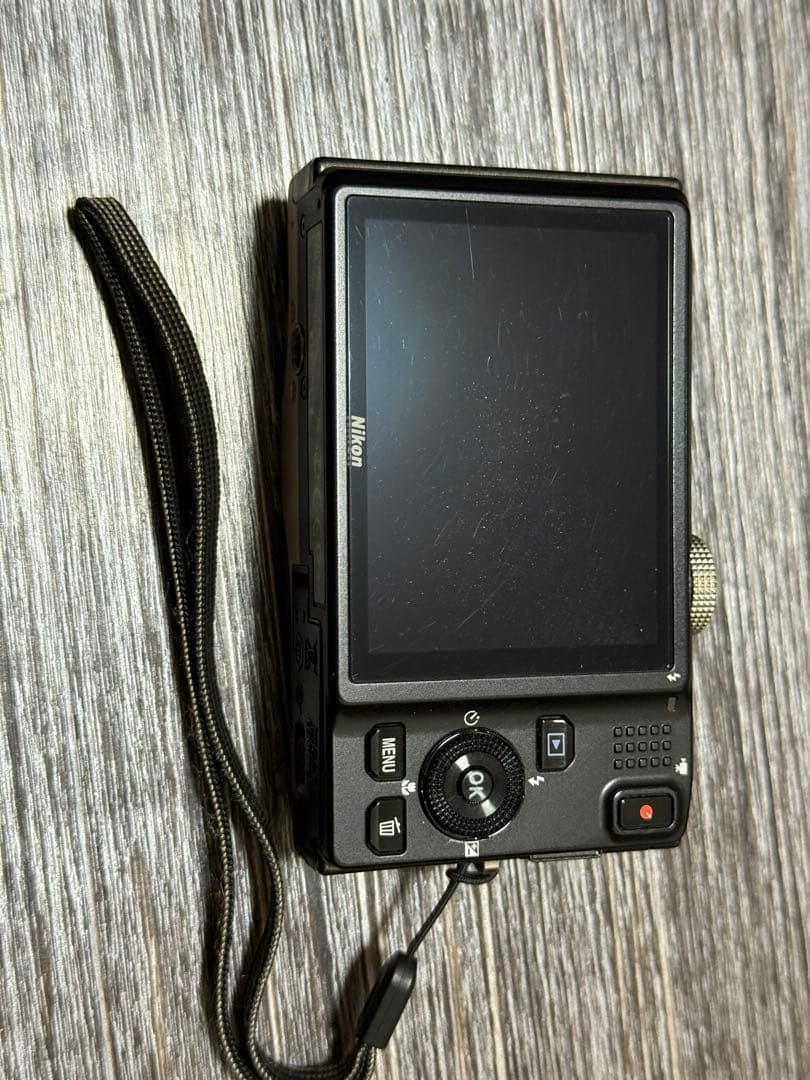 デジタルカメラ Nikon COOLPIX S8200