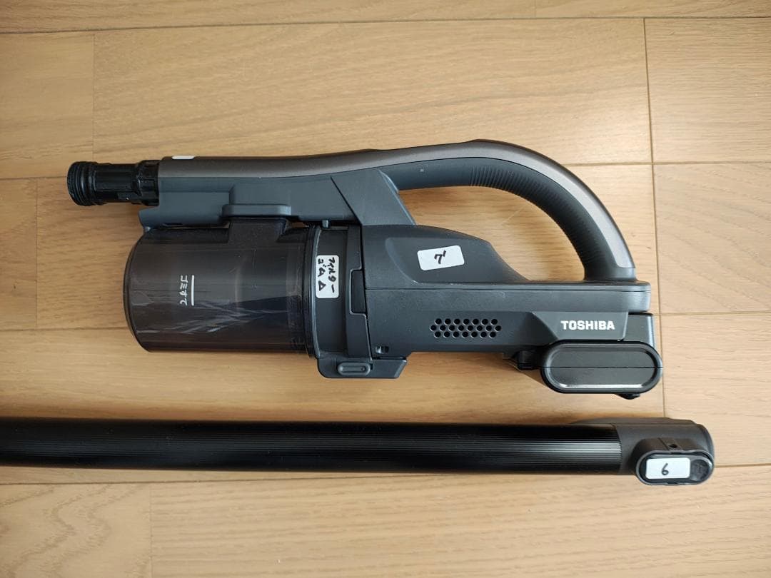 東芝★VC-CLW32★2023年製★バッテリーの状態良好★6