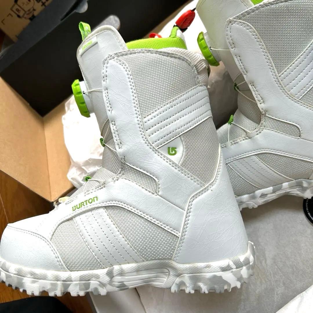 Burton 未使用　ブーツ　25cm デザインGOOD