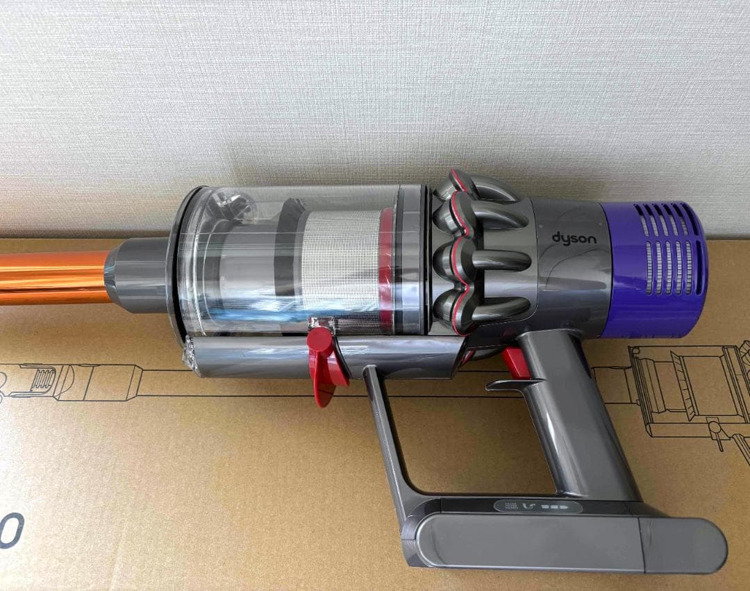 海*☆様 ★ダイソン Dyson Cyclone V10 Fluffy SV12