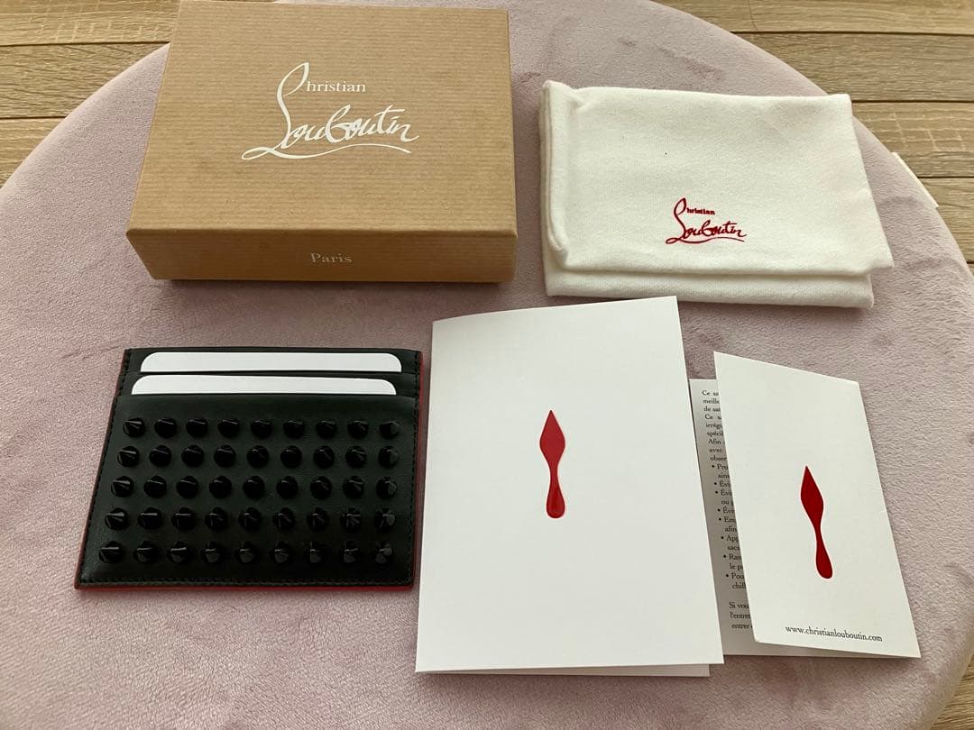 クリスチャンルブタン 名刺入れ パスケースブラック CM53