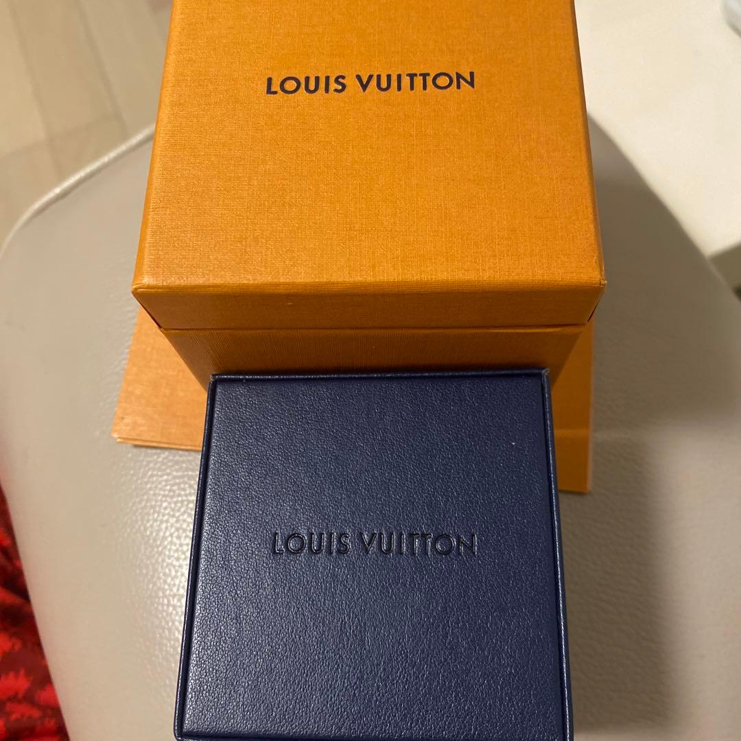 ルイヴィトンk18ピアス正規品