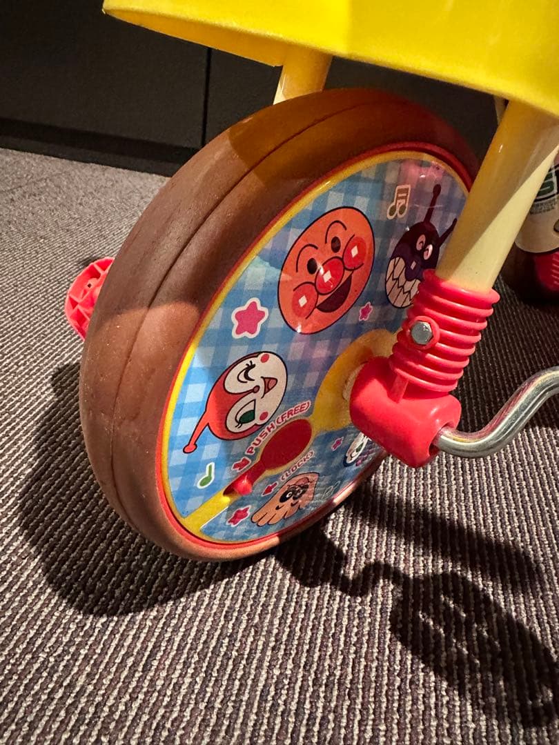 アンパンマン　三輪車　手押し