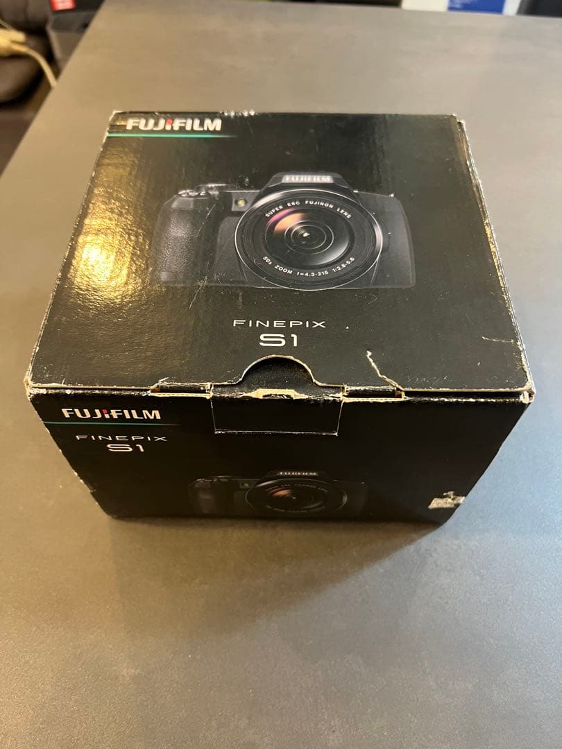 デジタルカメラ K FUJIFILM FinePix S1