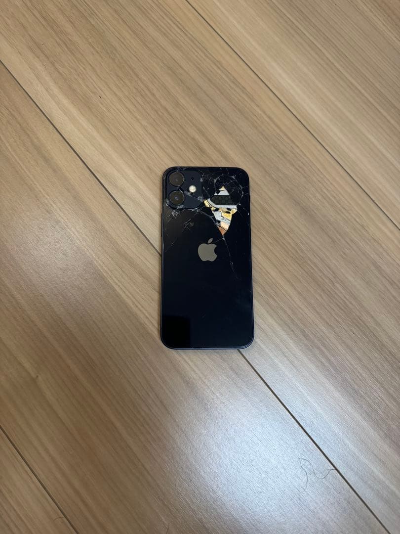 iPhone12 mini 海外版Simフリー