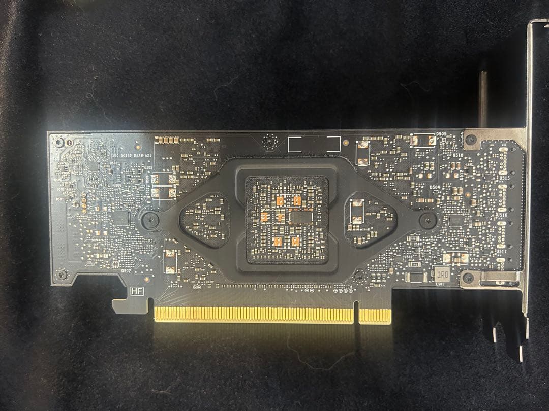 rtx a2000 起動確認済み