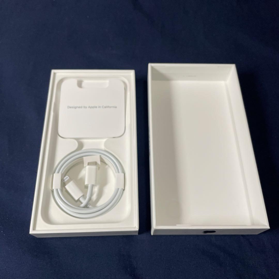 iPhone SE 第3世代 128GB ミッドナイト 未使用品