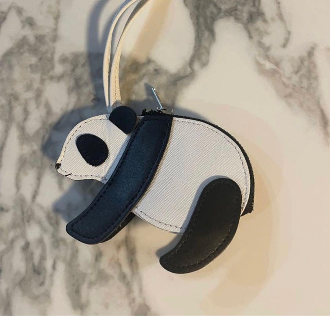 ohga ／パンダチャーム　ケース　バックチャーム